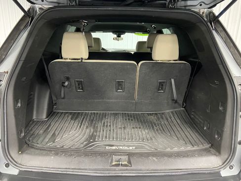 Used 2023 Chevrolet Traverse LS w/ Safety Package image 12