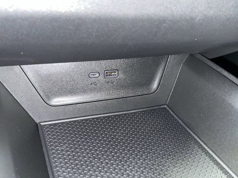 New 2026 Chevrolet Equinox RS w/ Convenience Package III FWD image 27