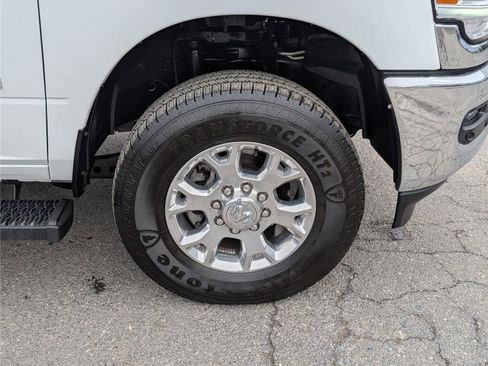 Used 2024 RAM 2500 Laramie w/ Chrome Bumper Package image 10