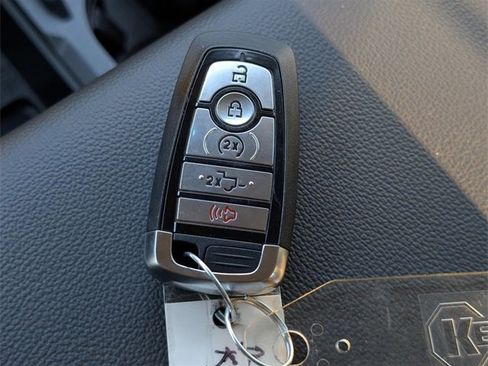 New 2026 Ford F250 Lariat w/ Lariat Premium Package image 27