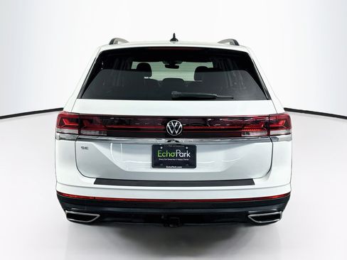Used 2025 Volkswagen Atlas SE FWD image 7