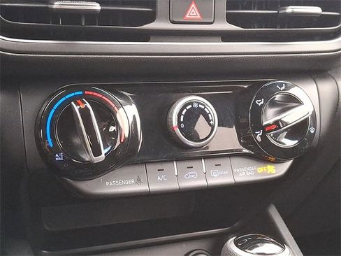 Certified 2023 Hyundai Kona SEL image 15