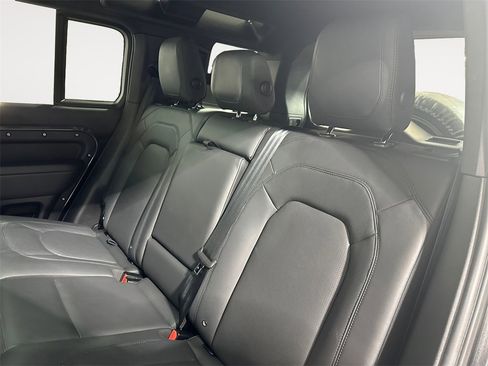 Used 2023 Land Rover Defender 110 Carpathian Edition image 13