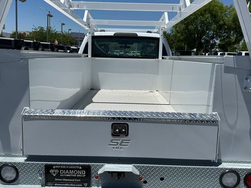 New 2025 Ford F350 XL w/ XL Chrome Package RWD image 17