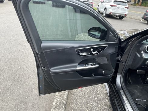 Used 2022 Mercedes-Benz C 300 4MATIC Sedan image 16