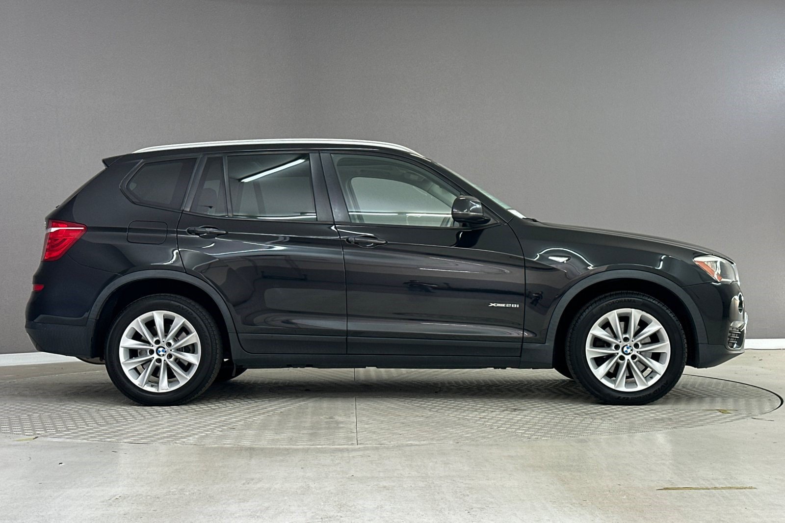Used 2016 BMW X3 xDrive28i AWD/4WD image 7