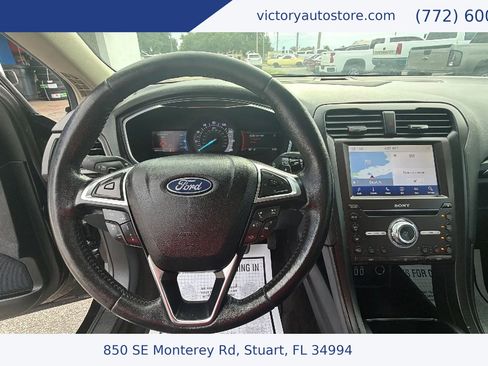 Used 2020 Ford Fusion Titanium AWD/4WD image 26