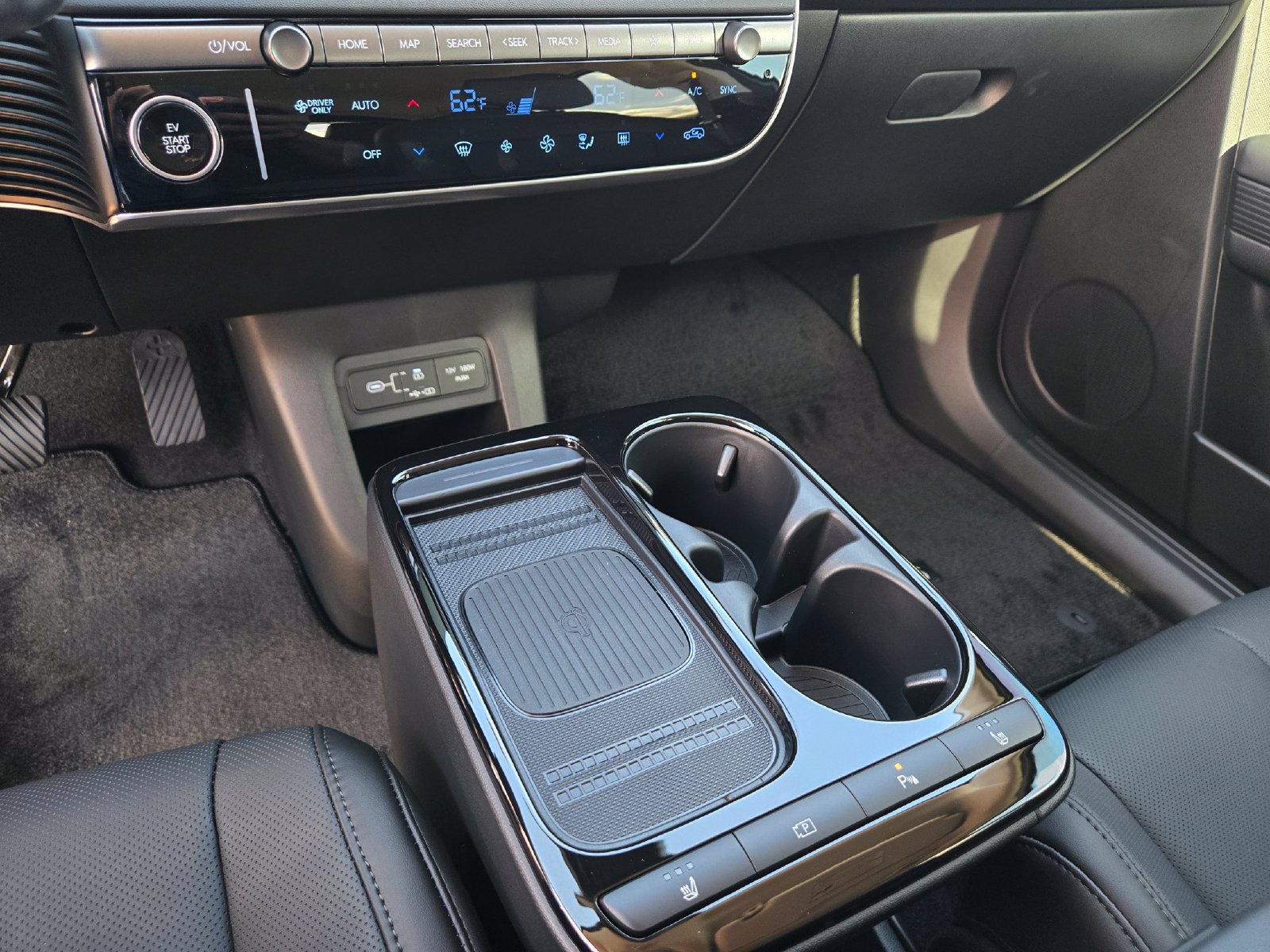 New 2027 Hyundai Ioniq 5 SEL AWD/4WD image 13