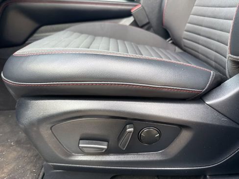 Used 2026 Ford Explorer ST-Line image 9