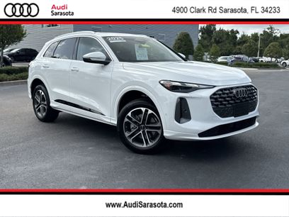 Used 2025 Audi Q5 Premium w/ Convenience Package