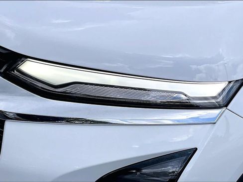 Used 2025 Chevrolet Equinox LT w/ Convenience Package II FWD image 27