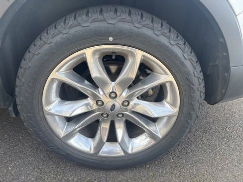 Used 2012 Ford Explorer Limited image 8