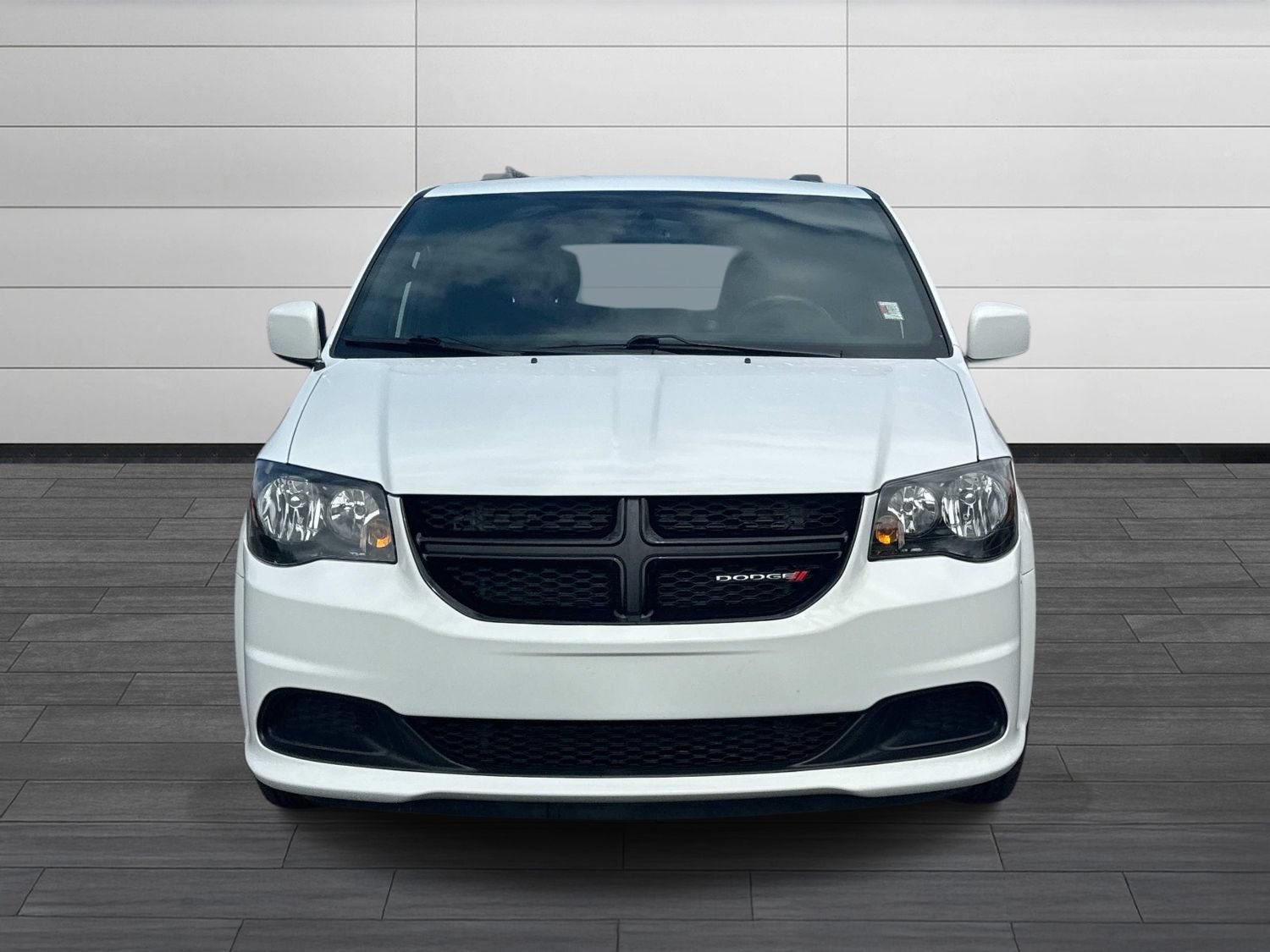 Used 2017 Dodge Grand Caravan SE FWD image 11