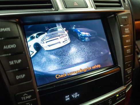 Used 2012 Lexus LS 460 AWD image 21