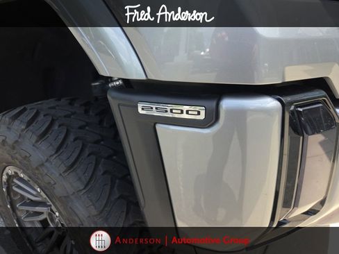 Used 2024 GMC Sierra 2500 Denali Ultimate AWD/4WD image 24