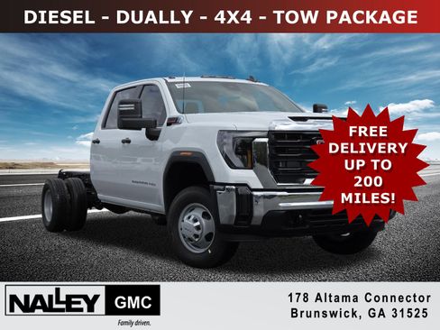 New 2026 GMC Sierra 3500 Pro w/ Convenience Package AWD/4WD image 1