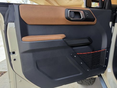 Used 2025 Ford Bronco Raptor image 17