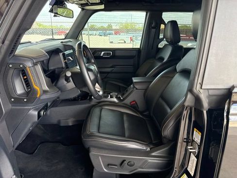 Used 2024 Ford Bronco Badlands AWD/4WD image 12