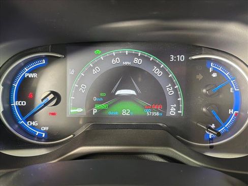 Used 2024 Toyota RAV4 LE AWD/4WD image 26