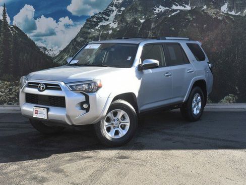 Certified 2024 Toyota 4Runner SR5 image 6