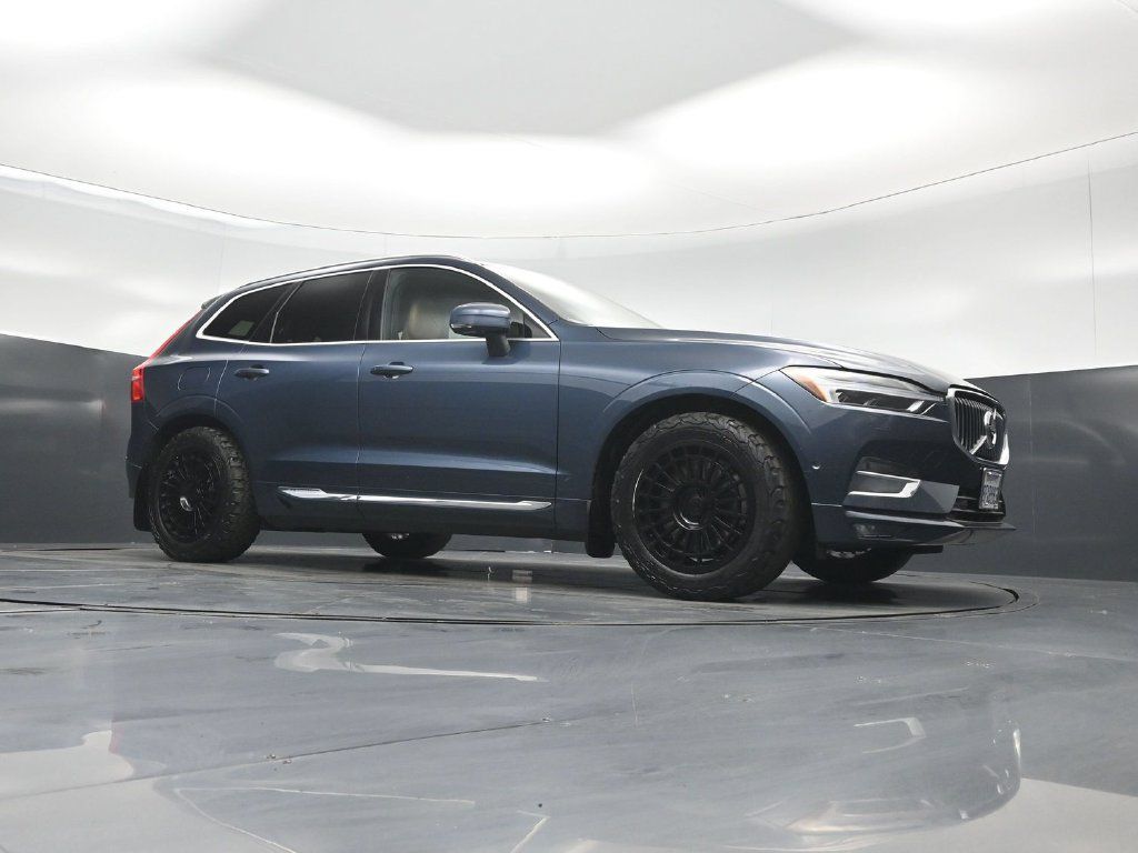 Used 2019 Volvo XC60 T6 Inscription w/ Protection Package Premier AWD/4WD image 2