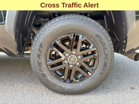 Used 2024 Toyota Tundra SR5 w/ SR5 Premium Package AWD/4WD image 9