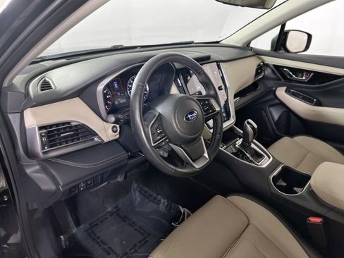 Used 2022 Subaru Outback Limited image 9