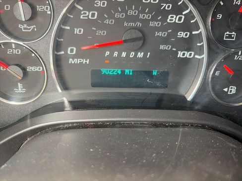 Used 2023 Chevrolet Express 2500 Extended w/ Driver Convenience Package image 17