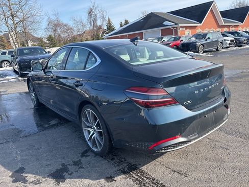 Used 2023 Genesis G70 2.0T image 6