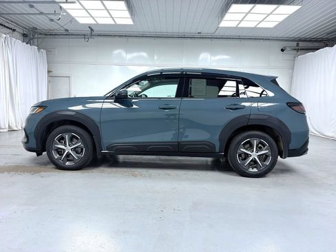 Used 2024 Honda HR-V EX-L image 11