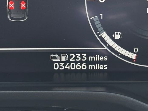 Used 2024 Mitsubishi Outlander Ralliart AWD/4WD image 29