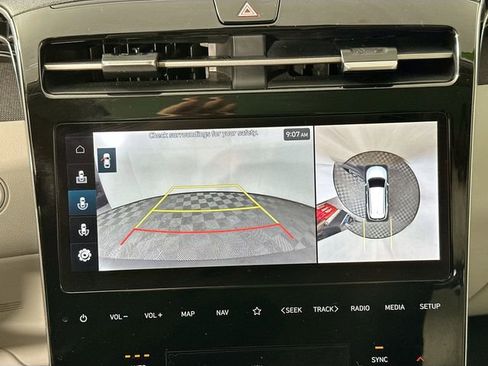 Used 2022 Hyundai Tucson Limited image 14