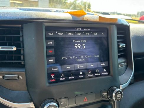 Used 2021 RAM 1500 Lone Star image 9