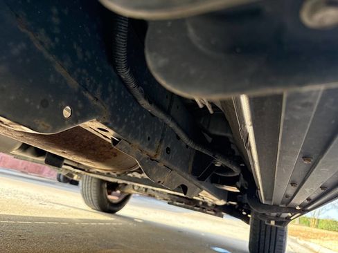 Used 2017 Nissan Armada Platinum image 8