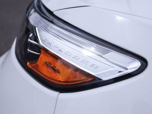 Used 2020 Ford Explorer ST AWD/4WD image 16