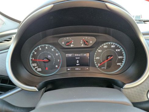 Used 2025 Chevrolet Malibu LS w/ Driver Confidence Package image 30