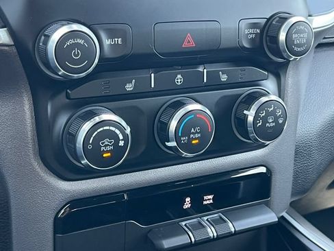 Used 2023 RAM 1500 Big Horn AWD/4WD image 26