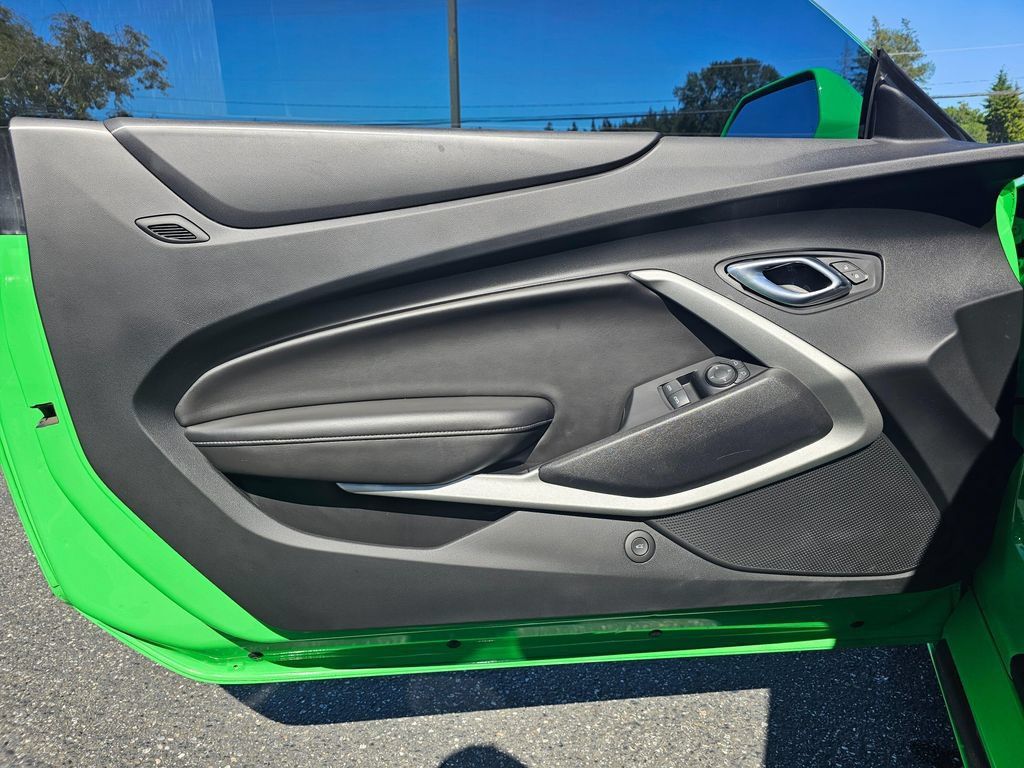 Used 2017 Chevrolet Camaro LS RWD image 17