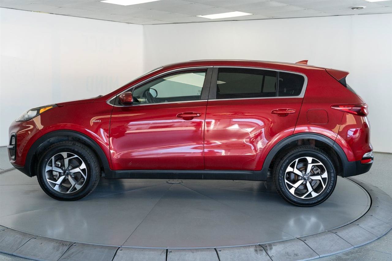 Used 2020 Kia Sportage LX AWD/4WD image 4