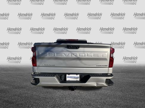 Used 2022 Chevrolet Silverado 1500 Custom image 9