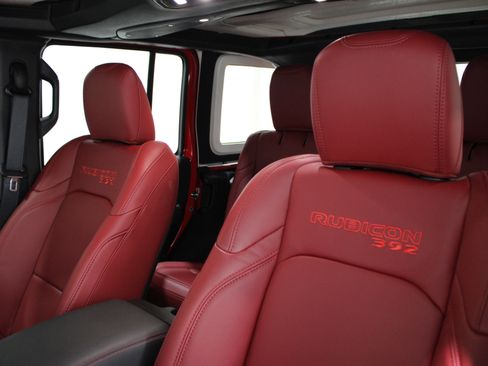 Used 2024 Jeep Wrangler Unlimited Rubicon 392 image 5