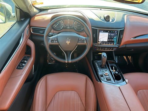 Used 2022 Maserati Levante Modena image 23