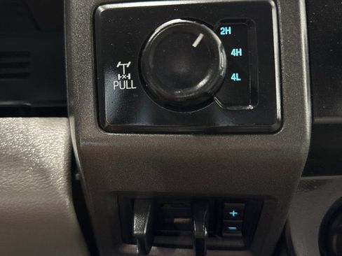 Used 2021 Ford F250 XL w/ Power Equipment Group image 31