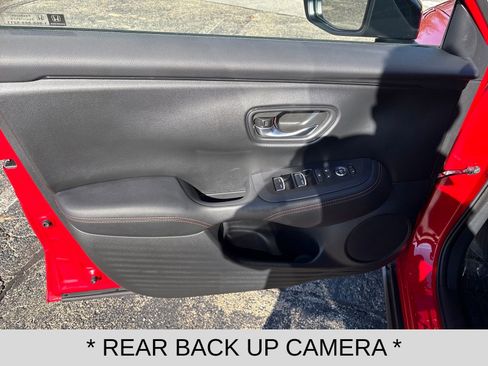Used 2025 Honda HR-V Sport image 10
