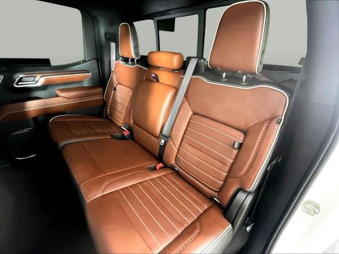 Used 2024 GMC Sierra 1500 Denali Ultimate w/ LPO, Utility Wall Package AWD/4WD image 37