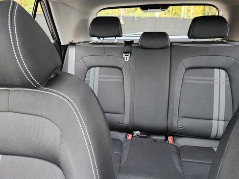 Certified 2024 Hyundai Venue SEL image 16