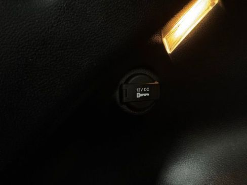 Used 2022 Jeep Compass Latitude image 10