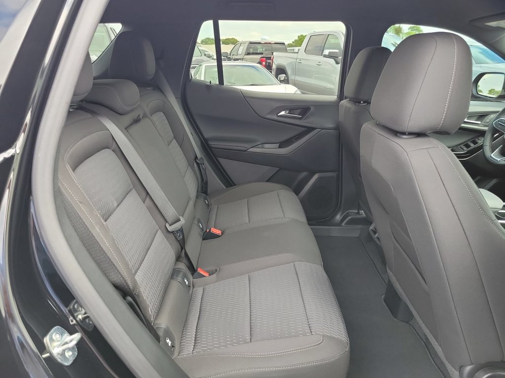 New 2027 Chevrolet Equinox LT FWD image 27
