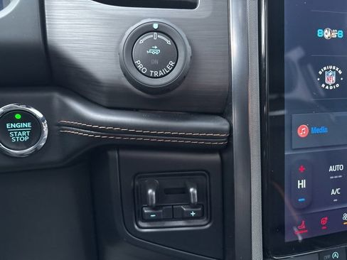 Used 2023 Ford Expedition Max Platinum image 27