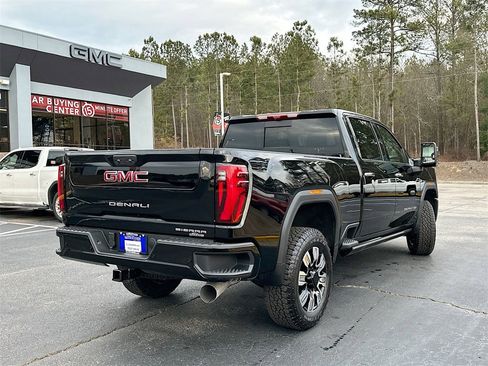 New 2026 GMC Sierra 3500 Denali w/ Denali Reserve Package image 7
